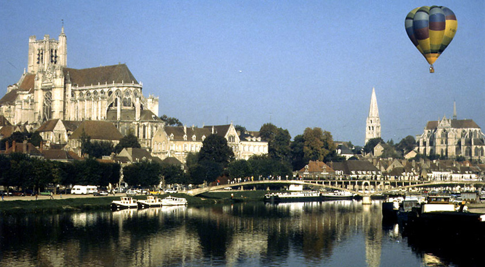 auxermong